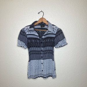 Women's Black & White Printed Short-Sleeve Button Front Top
